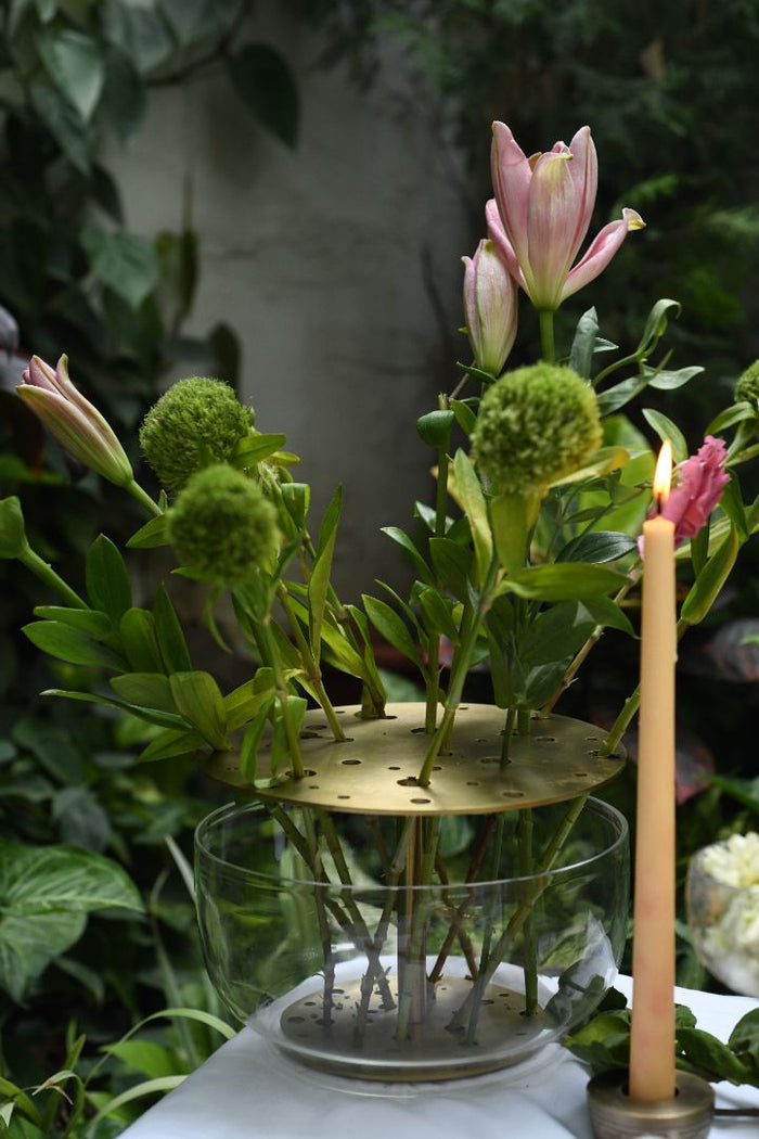 Anaar Bloom Brushed Brass Ikebana Vase – Large