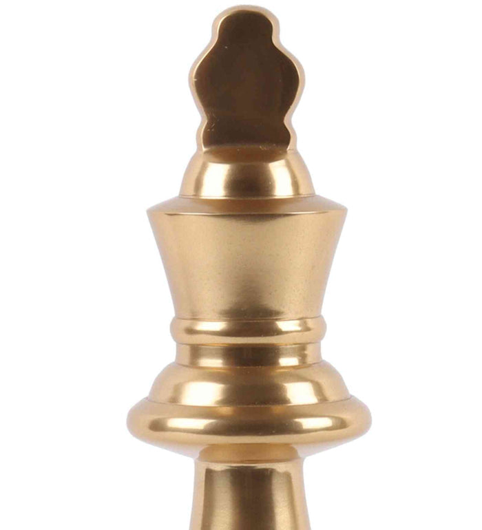 Chessmaster Sculpture – Motivating Decor for Chess Lovers