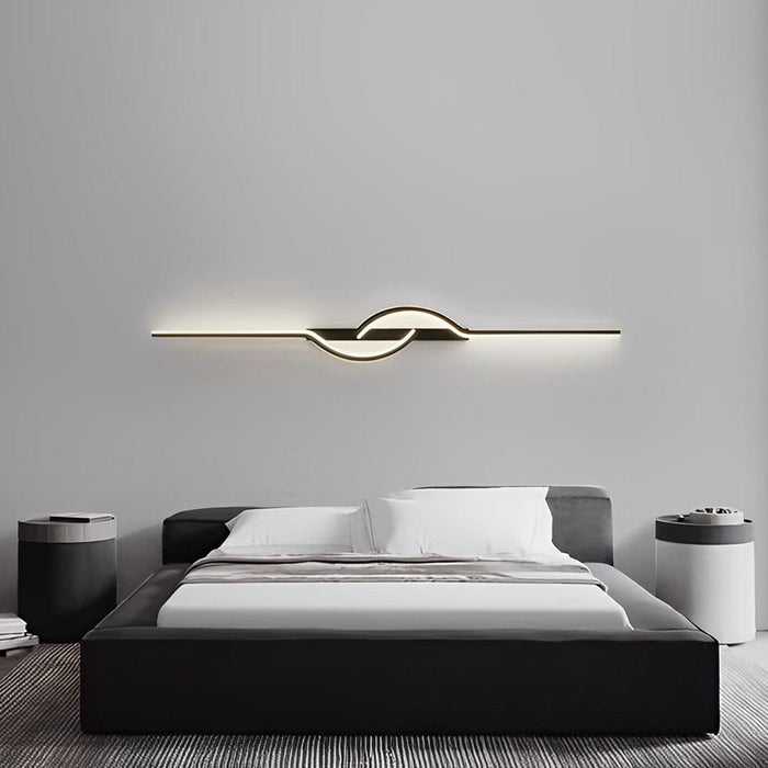 Curved Linear LED Wall Sconce Aluminum Silicone Dimmable 5 Sizes Black | NordaLight