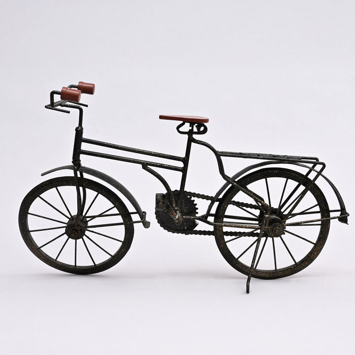 Decorative cycle Nan Item with Elegant Black Accent Piece