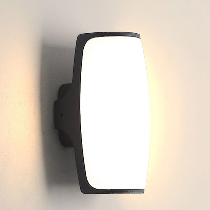 Double-Layer Acrylic LED Outdoor Wall Sconce IP54 Arc & Square Die-Cast Aluminium | NordaLight