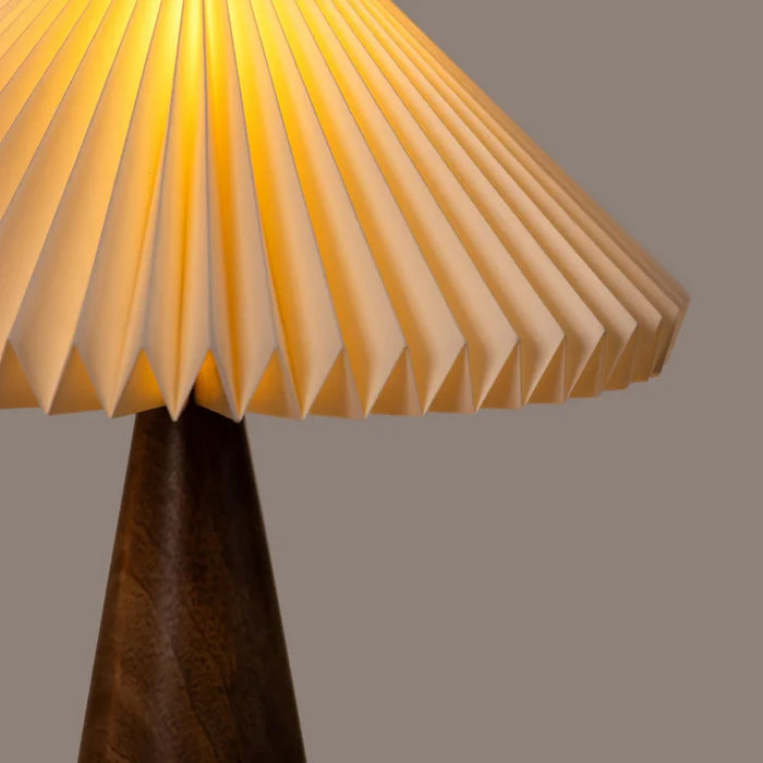 Expobazaar Ballet Table Lamp