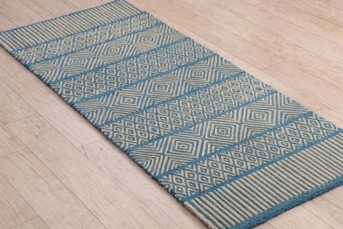 Expobazaar | Geometrical Melange the Vibrant Voyage | Hand-Tufted Wool Hallway Art