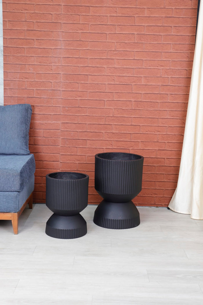 Expobazaar Ribbed Grey Hourglass Large Planter