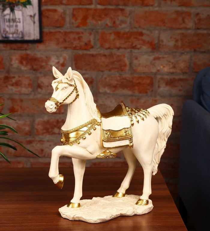 Expobazaar Royal Horse Resin Figurine for Luxury Decor