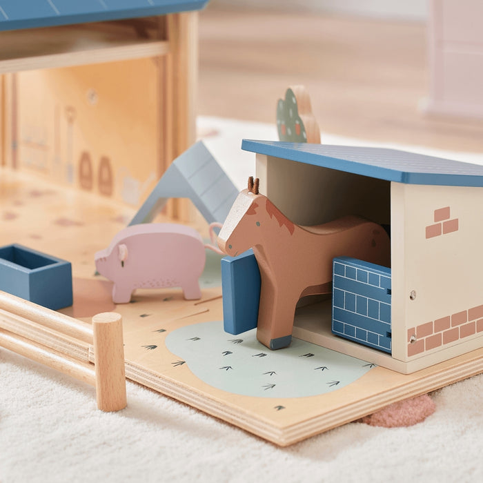 Great Little Trading Co. – Wooden Farm Animals
