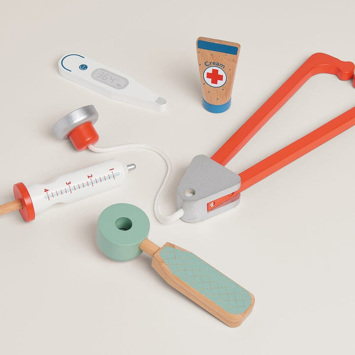 Great Little Trading Co. – Wooden Vet Set