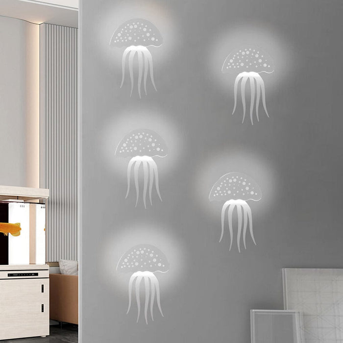 Jellyfish LED Wall Sconce Metal Acrylic 10W 3000K/6000K Modern Decorative Ambient Indoor | NordaLight