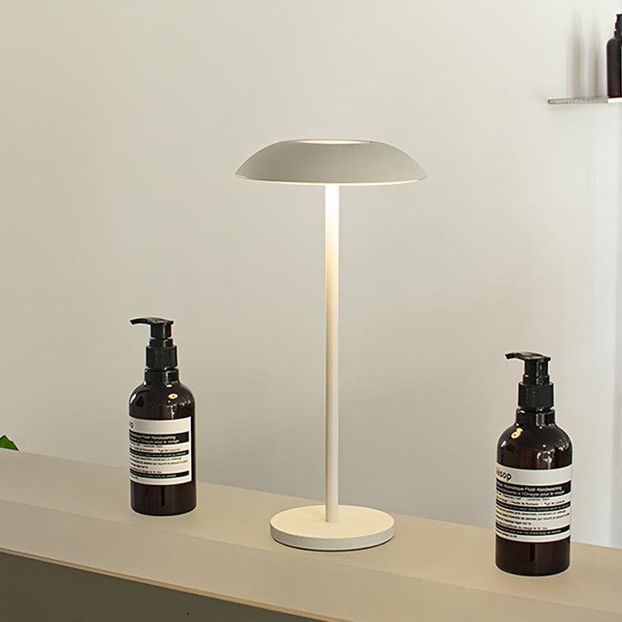 Minimalist Aluminium LED Table Lamp Remote Dimming Rechargeable Black White Brown | NordaLight
