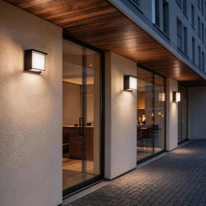 Modern Geometric Outdoor Wall Sconce Round or Square Die-Cast Aluminum Acrylic IP54 12W 3000K Courtyard Villa | NordaLight