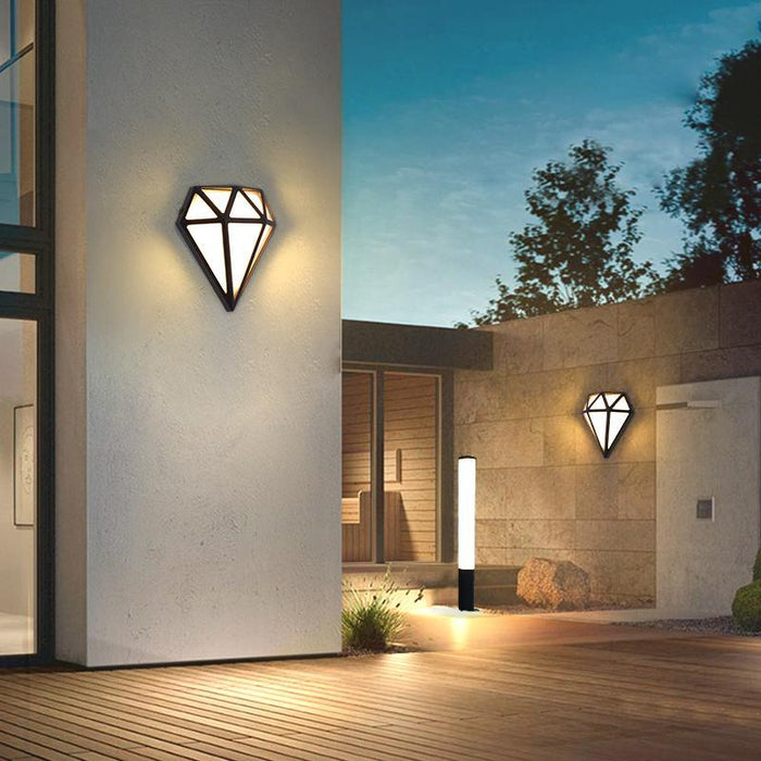 Modern LED Outdoor Wall Sconce Diamond Shape Aluminum Acrylic IP54 18W 3200K Black 13 Inch | NordaLight