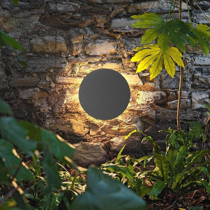 Modern Outdoor Disc Wall Light LED Frosted Round Square Gray Black | NordaLight