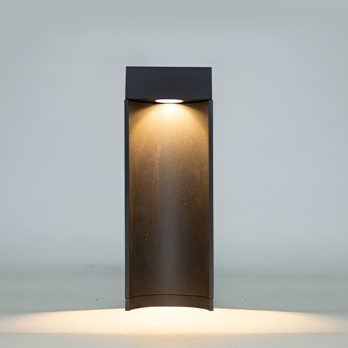 Modern Square LED Bollard Light 5W Waterproof Outdoor Lawn Pathway Lighting Black Aluminum IP54 | NordaLight