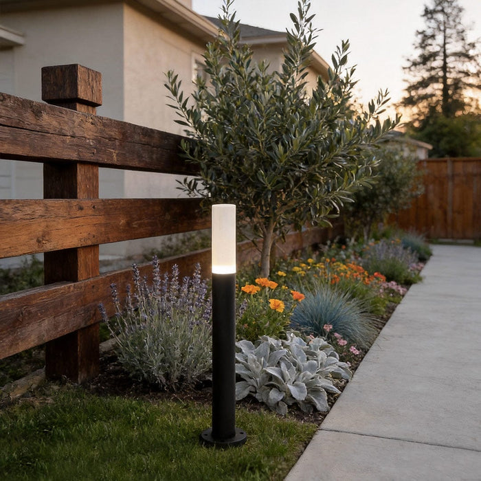 Modern Transparent Acrylic LED Bollard Light Waterproof Outdoor Pathway Landscape Lighting Black Aluminum IP65 | NordaLight