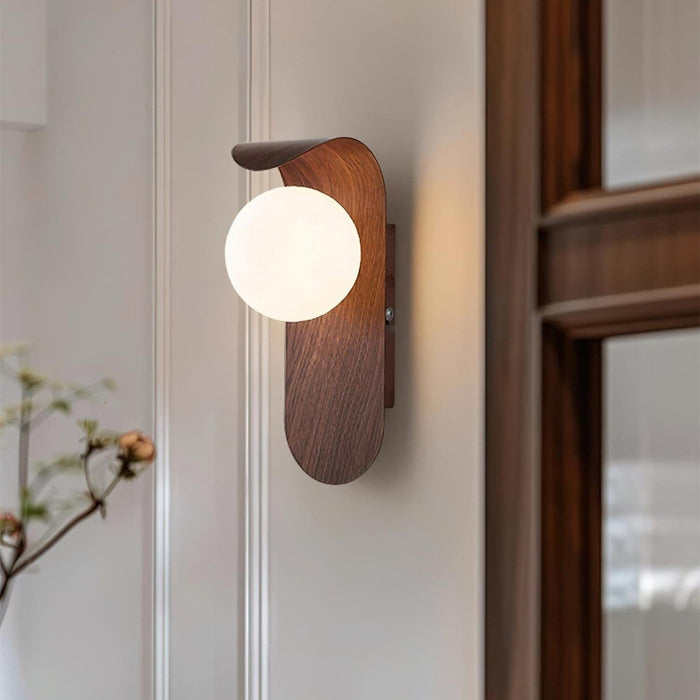Walnut / Width: 10 cm – Height: 26 cm