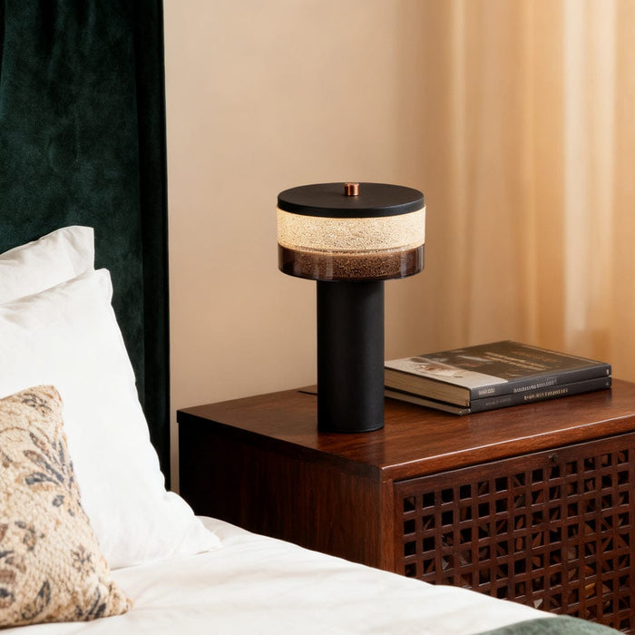 Nordic Cylindrical Iron LED Table Lamp Stepless Dimming USB Rechargeable Black White | NordaLight