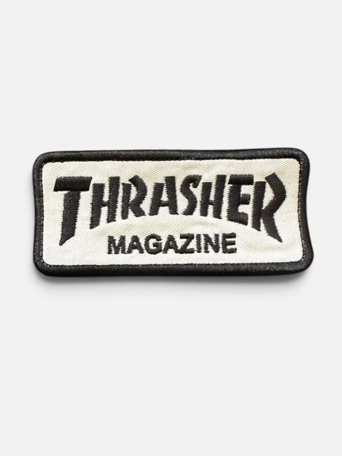 Parche Thrasher Skate Magazine Blanco Negro