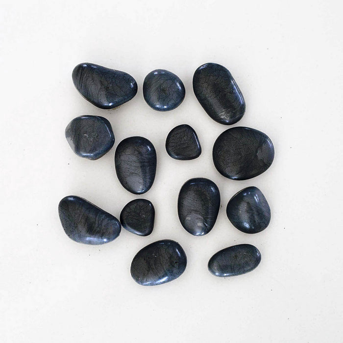 PolyPebbles - Grey - Case of Small Rocks (20 bags; 2.4lbs each) - Grey,Small Pebbles,Case of 20 x 2.4 lb bags