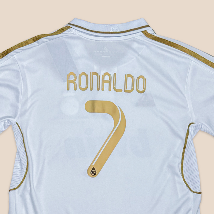 Real Madrid 2011/12 Local para Niños