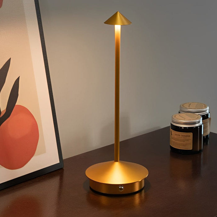 Rechargeable Mushroom Table Lamp Slim Aluminum Pina Cordless Touch Stepless Dimming 12H Black or Gold | NordaLight