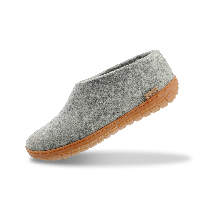 Shoe with natural rubber sole - honey - Grey