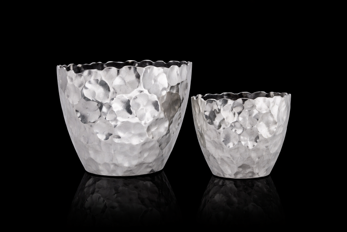 Silver Finish Hammered Aluminium Vase – Modern Ethnic Home Accent