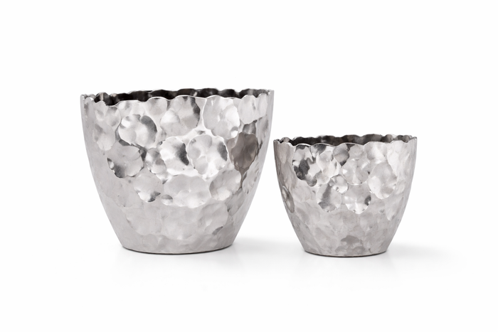 Silver Finish Hammered Aluminium Vase – Modern Ethnic Home Accent