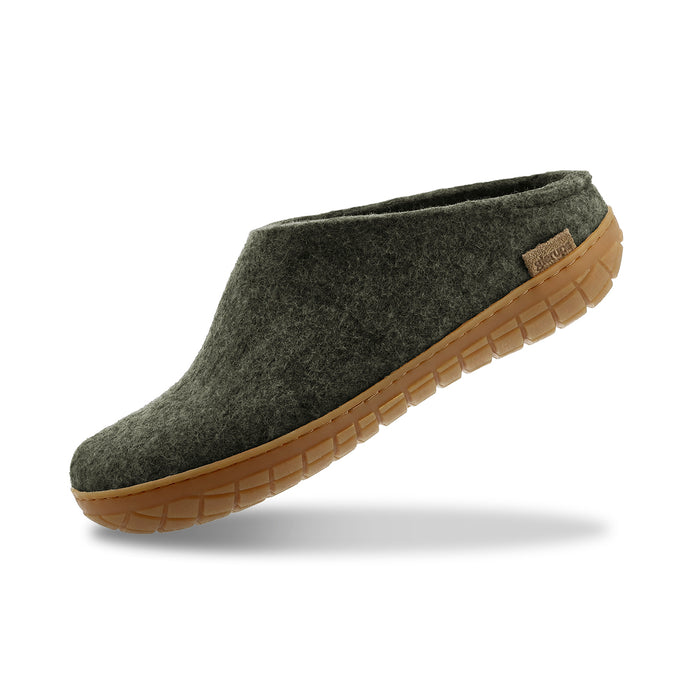 Slip-on with natural rubber sole - honey - Forest