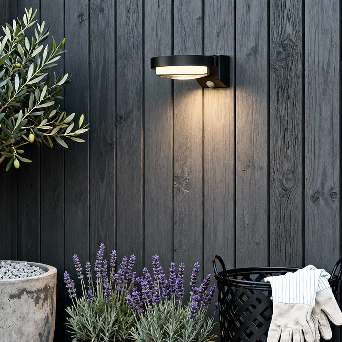 Solar LED Outdoor Wall Light Motion Sensor IP44 Black 3000K / 6000K | NordaLight