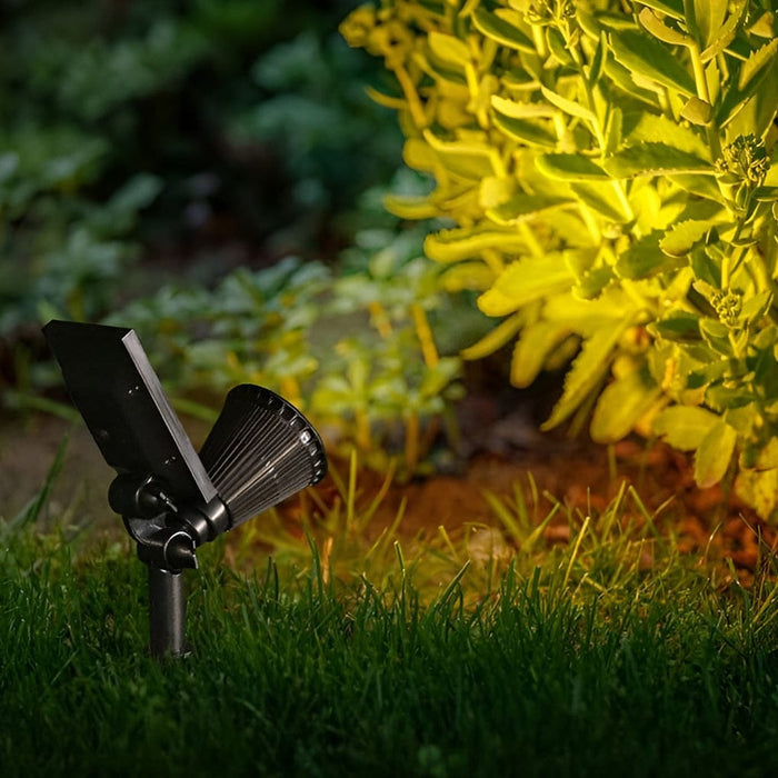 Solar Powered Outdoor Spotlight ABS 7W 490LM Warm White RGB IP65 4400mAh Landscape | NordaLight