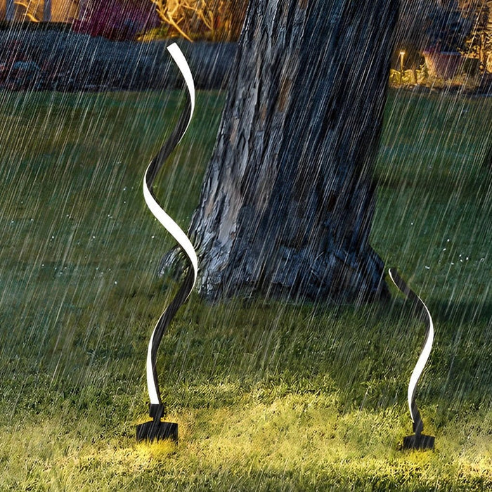 Spiral LED Path Light Die-Cast Aluminium 12W 840LM 3000K IP55 Solar/Hardwired Black 3 Heights | NordaLight