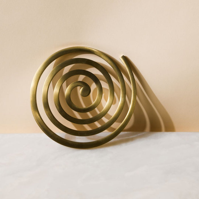 Spirale Concentric Coil Trivet – Burnished Brass