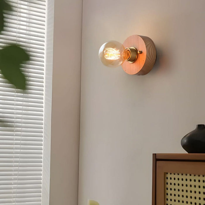 Vintage Walnut Wood Wall Sconce Pull Chain Mid Century Brass Bedroom Hallway | NordaLight